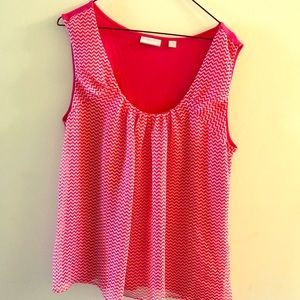 NY and Co. Coral Chevron Top